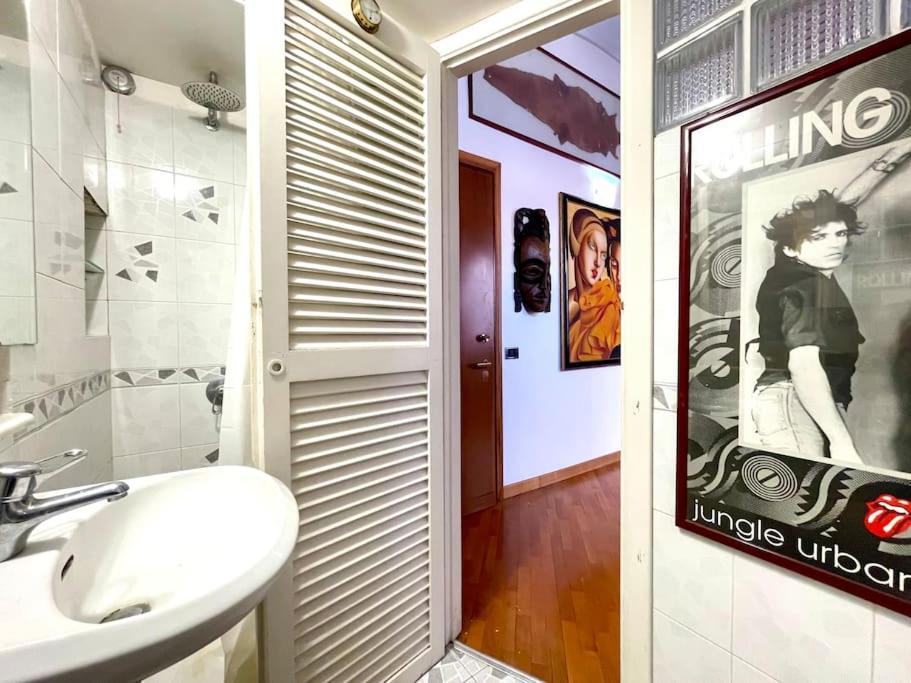 로마 Our Arty Flat In Monti 아파트 외부 사진